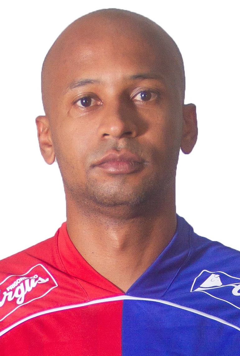 VINICIUS KISS