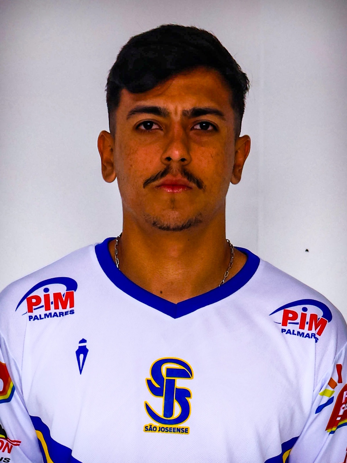 YAN SANTOS